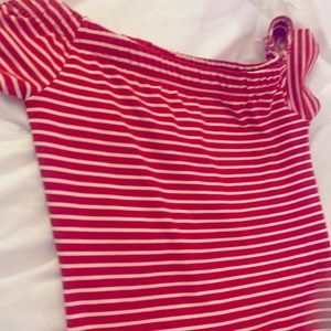 🚫 SOLD 🚫 
Red striped tight dress